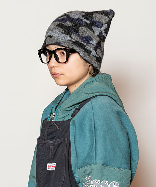 BLACK モデル頭囲：54cm