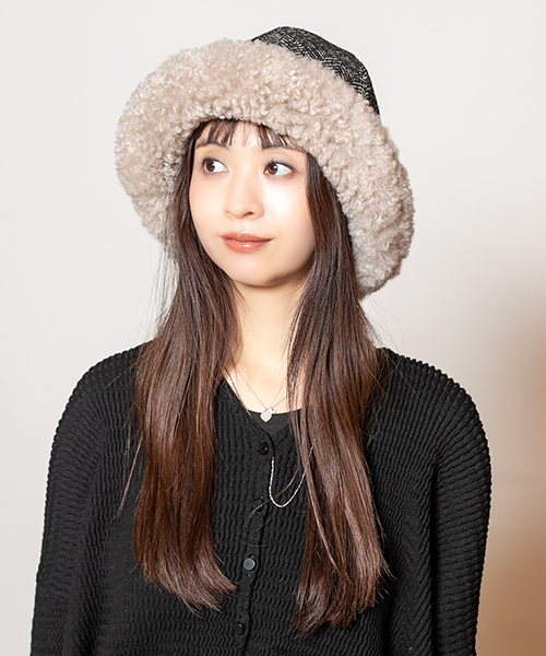 モデル頭囲：56cm 着用サイズ：ONESIZE
