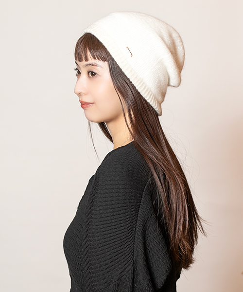 モデル頭囲：56cm 着用サイズ：ONESIZE