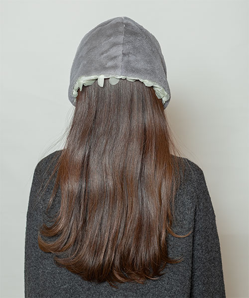 モデル頭囲：56cm 着用サイズ：ONESIZE