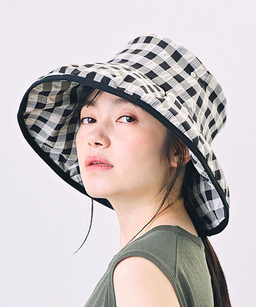 モデル頭囲：54cm 着用サイズ：ONESIZE