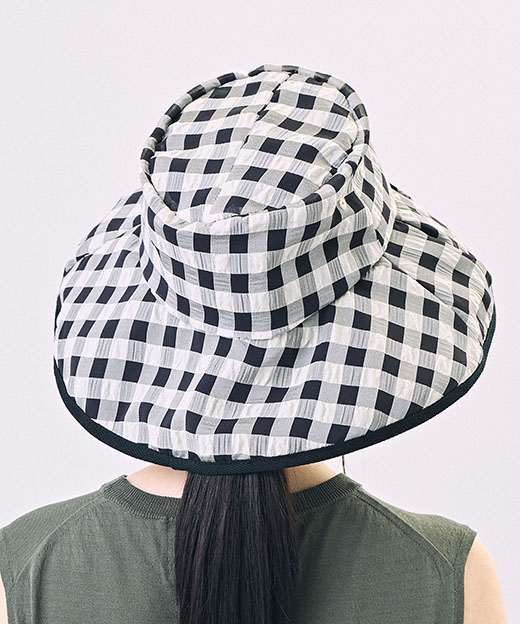 モデル頭囲：54cm 着用サイズ：ONESIZE