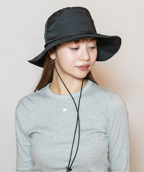 モデル頭囲：56cm 着用サイズ：ONESIZE
