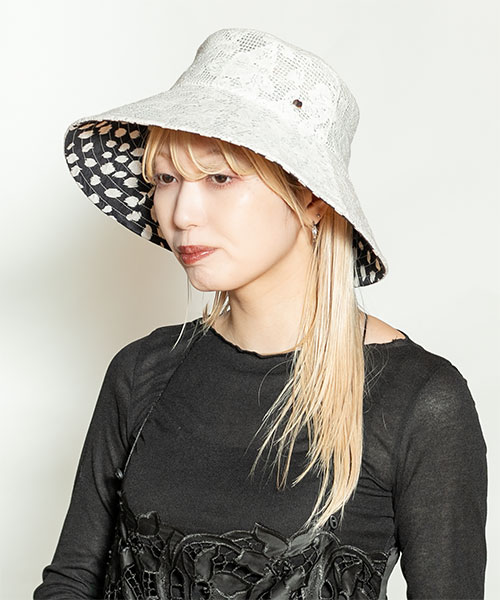 モデル頭囲：58cm 着用サイズ：ONESIZE