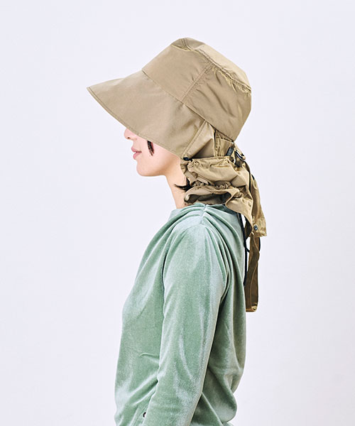 モデル頭囲：55.5cm 着用サイズ：ONESIZE
