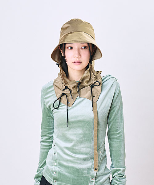 モデル頭囲：55.5cm 着用サイズ：ONESIZE