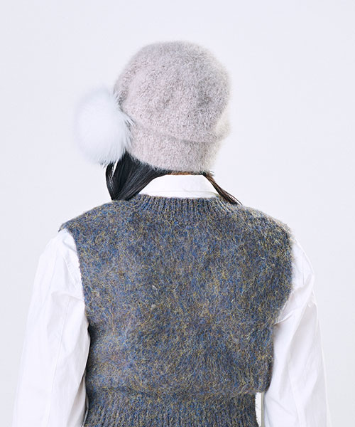 BEIGE　モデル頭囲：56cm