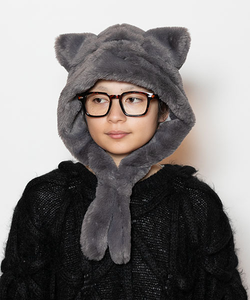 Model's head circumference: 54cm, wearing size: ONESIZE