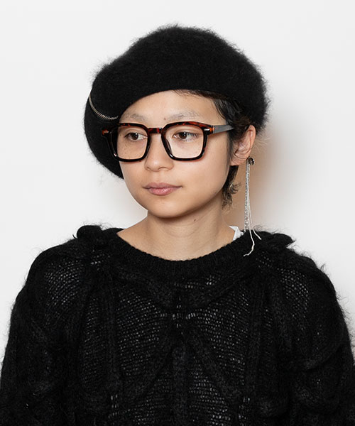 モデル頭囲：54cm 着用サイズ：ONESIZE