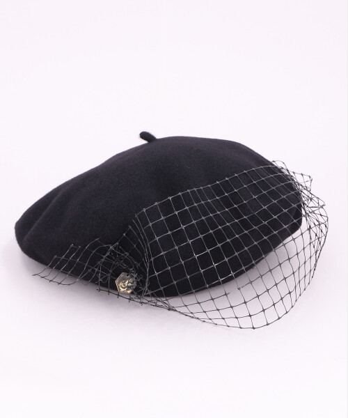 DEMURE BLACK ONESIZE