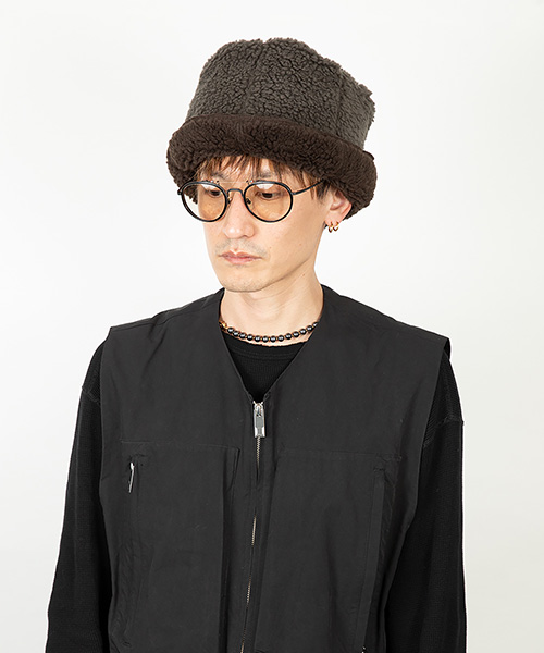モデル頭囲：57cm 着用サイズ：ONESIZE