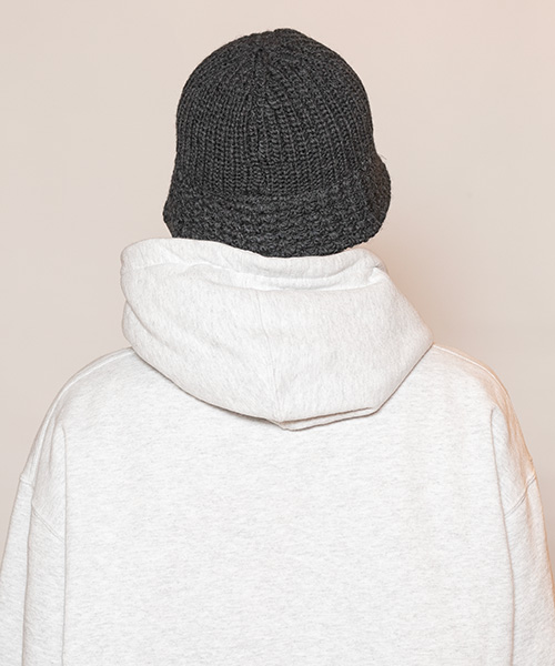 モデル頭囲：58cm 着用サイズ：ONESIZE