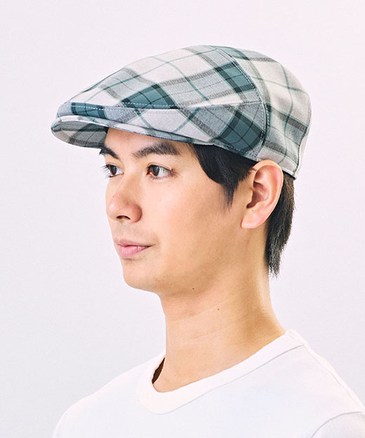 モデル頭囲：58cm 着用サイズ：ONESIZE