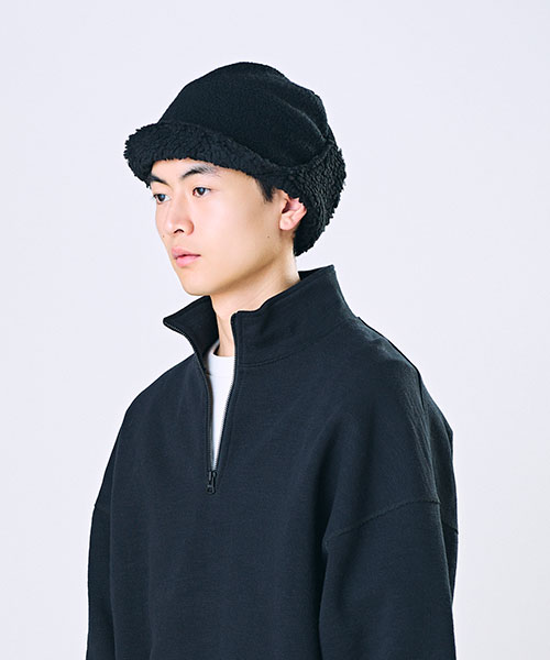 Model's head circumference: 59cm, wearing size ONESIZE