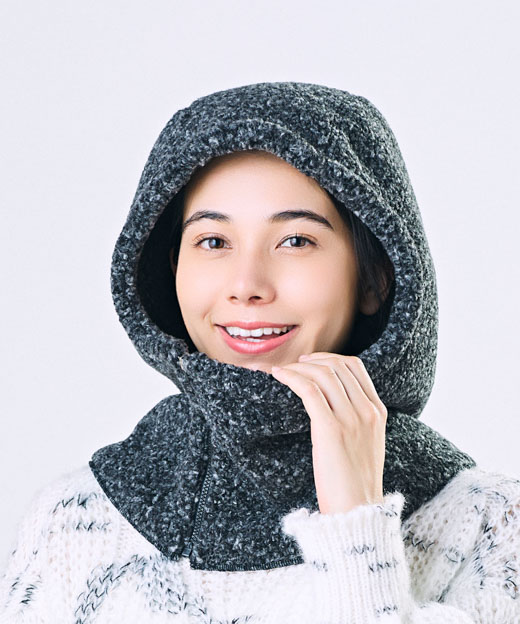 GRAY　モデル頭囲：56cm