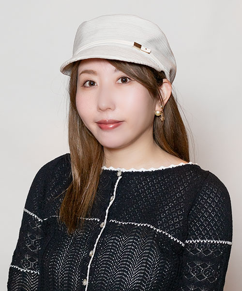 モデル頭囲：56cm 着用サイズ：ONESIZE