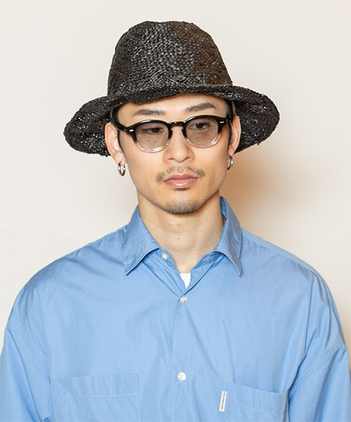 モデル頭囲：58.5 着用サイズ：ONESIZE