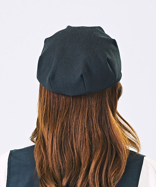 BLACK Model Head Circumference: 57cm