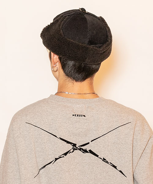 BLACK モデル頭囲：58.5cm