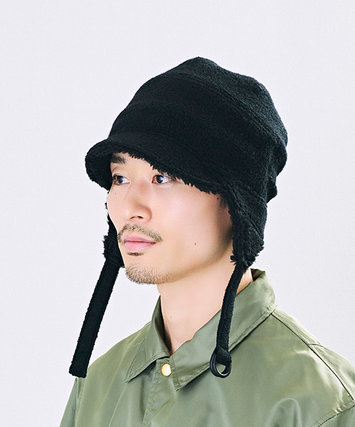 BLACK モデル頭囲：58.5cm