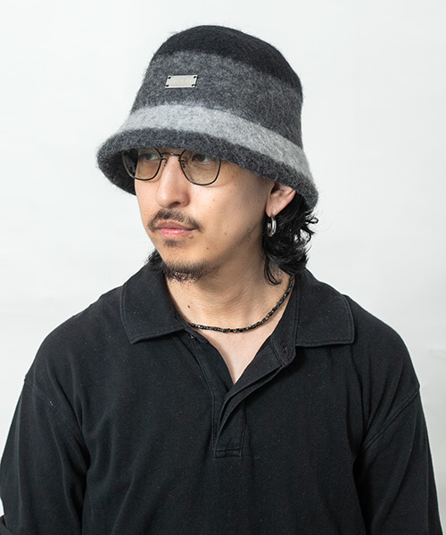 モデル頭囲：57.5cm 着用サイズ：ONESIZE