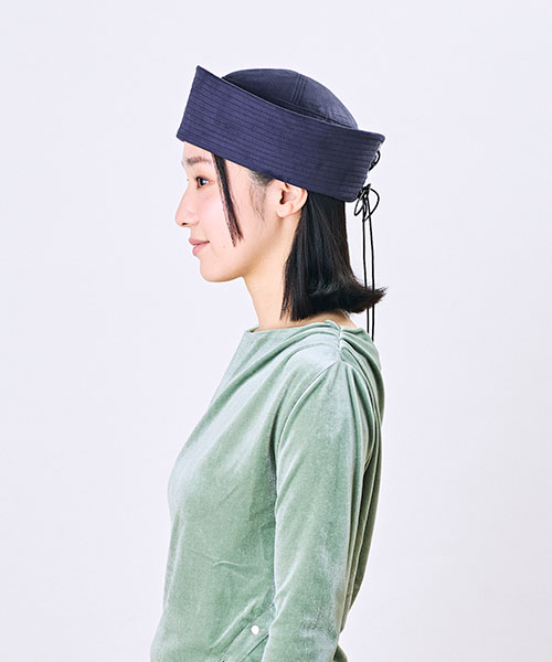 モデル頭囲：55.5cm 着用サイズ：ONESIZE