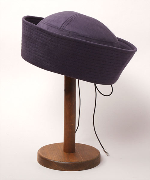 モデル頭囲：55.5cm 着用サイズ：ONESIZE