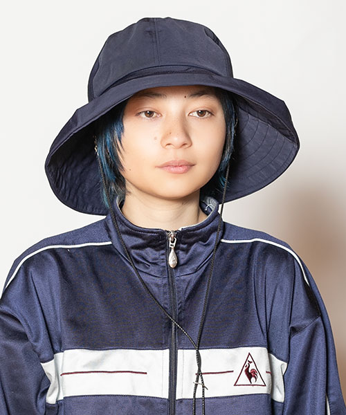 モデル頭囲：54cm 着用サイズ：ONESIZE