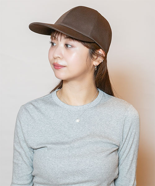 モデル頭囲：56cm 着用サイズ：ONESIZE