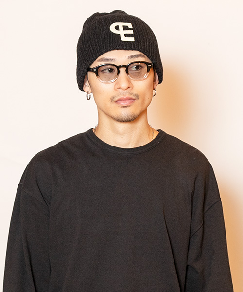 BLACK モデル頭囲：58.5cm