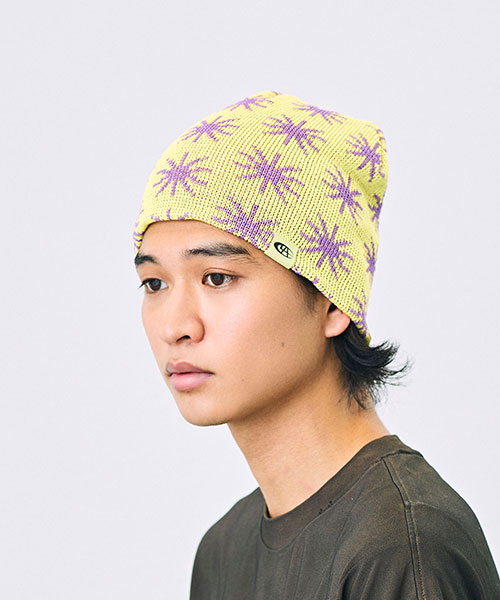 YELLOW モデル頭囲：58.5cm