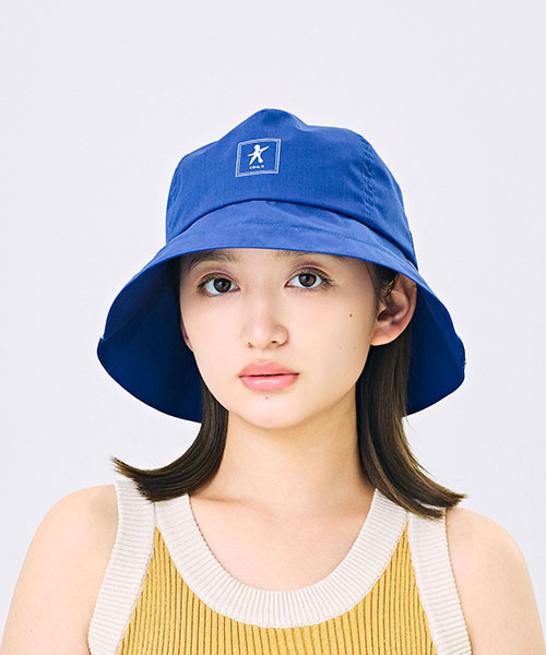 BLUE モデル頭囲：55cm