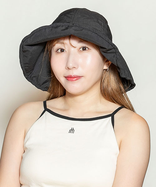 モデル頭囲：56cm 着用サイズ：ONESIZE