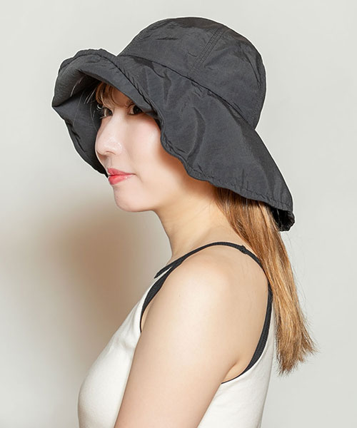 モデル頭囲：56cm 着用サイズ：ONESIZE