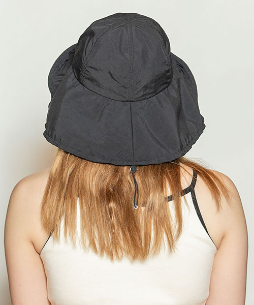 モデル頭囲：56cm 着用サイズ：ONESIZE