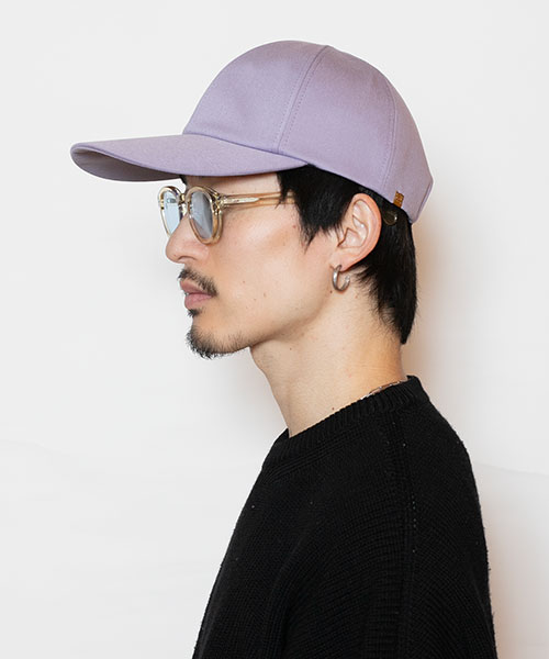 PURPLE モデル頭囲：58.5cm