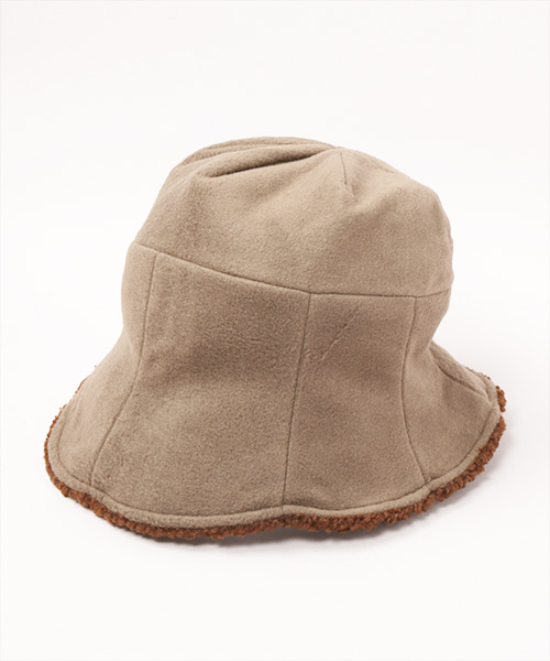 カラー：BROWN