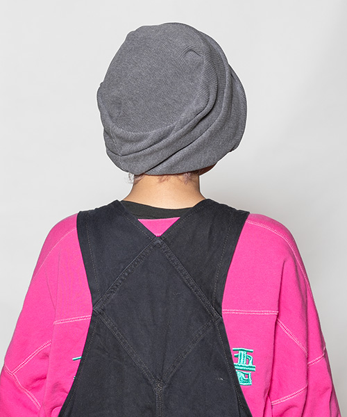 モデル頭囲：54cm 着用サイズ：ONESIZE