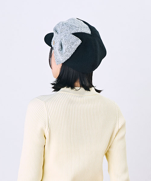 モデル頭囲：55.5cm 着用サイズ：ONESIZE