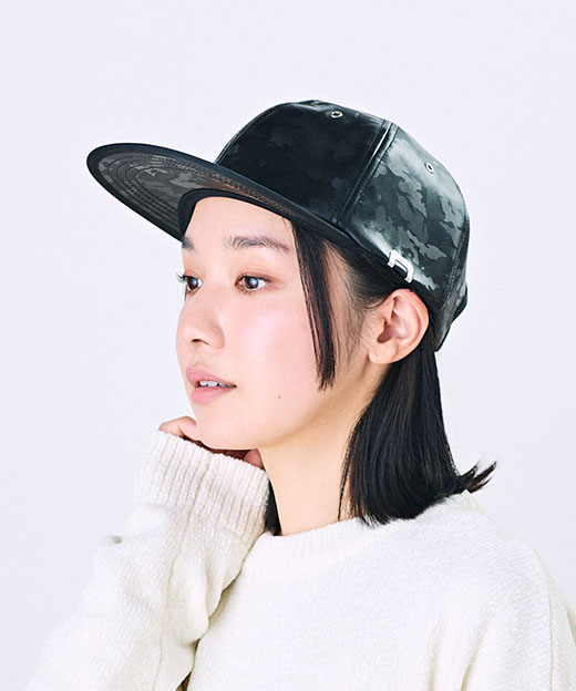 BLACK　モデル頭囲：55.5cm