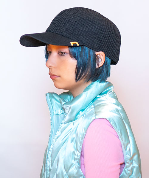 モデル頭囲：54cm 着用サイズ：ONESIZE