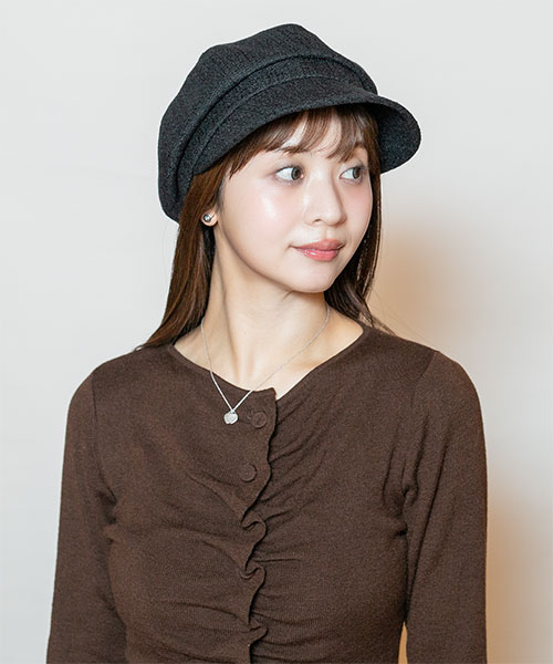 モデル頭囲：56cm 着用サイズ：ONESIZE