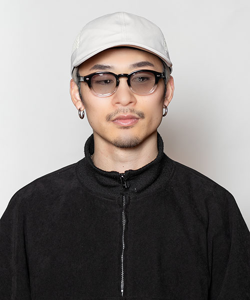 モデル頭囲：58.5cm 着用サイズ：ONESIZE