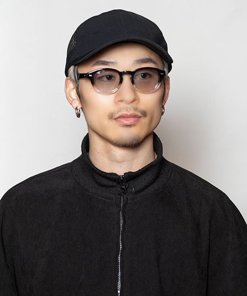 モデル頭囲：58.5cm 着用サイズ：ONESIZE