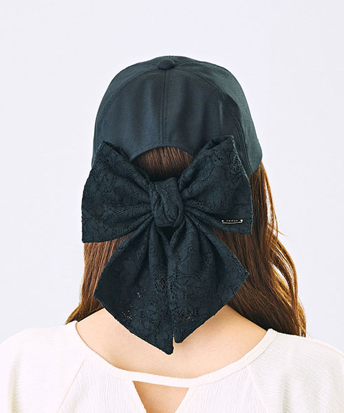 BLACK Model Head Circumference: 57cm