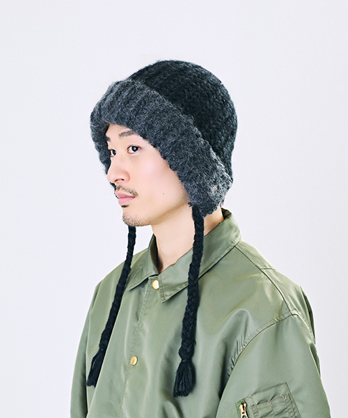 BLACK モデル頭囲：58.5cm
