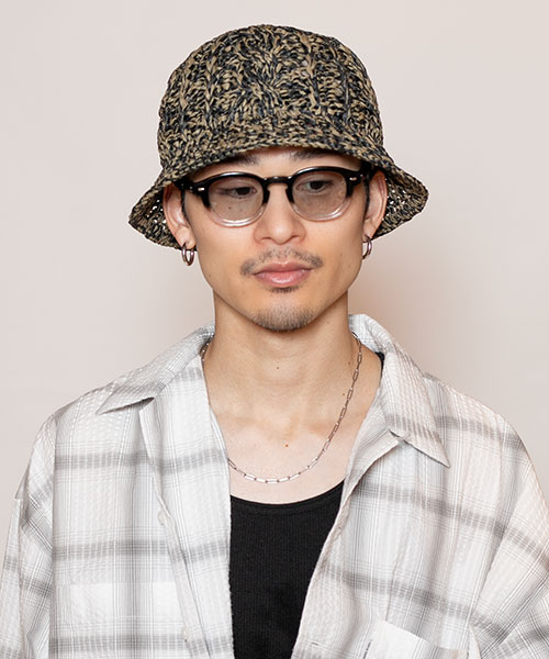モデル頭囲：58.5cm 着用サイズ：ONESIZE