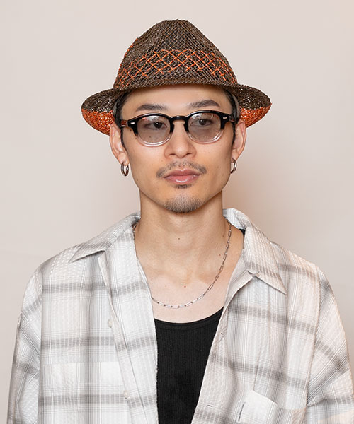 モデル頭囲：58.5cm 着用サイズ：ONESIZE