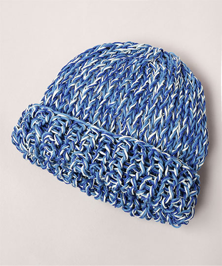 HAND KNITED LPC