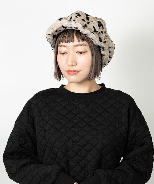 モデル頭囲：56cm 着用サイズ：ONESIZE